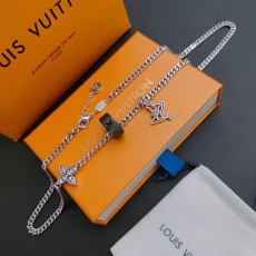 Louis Vuitton Necklaces